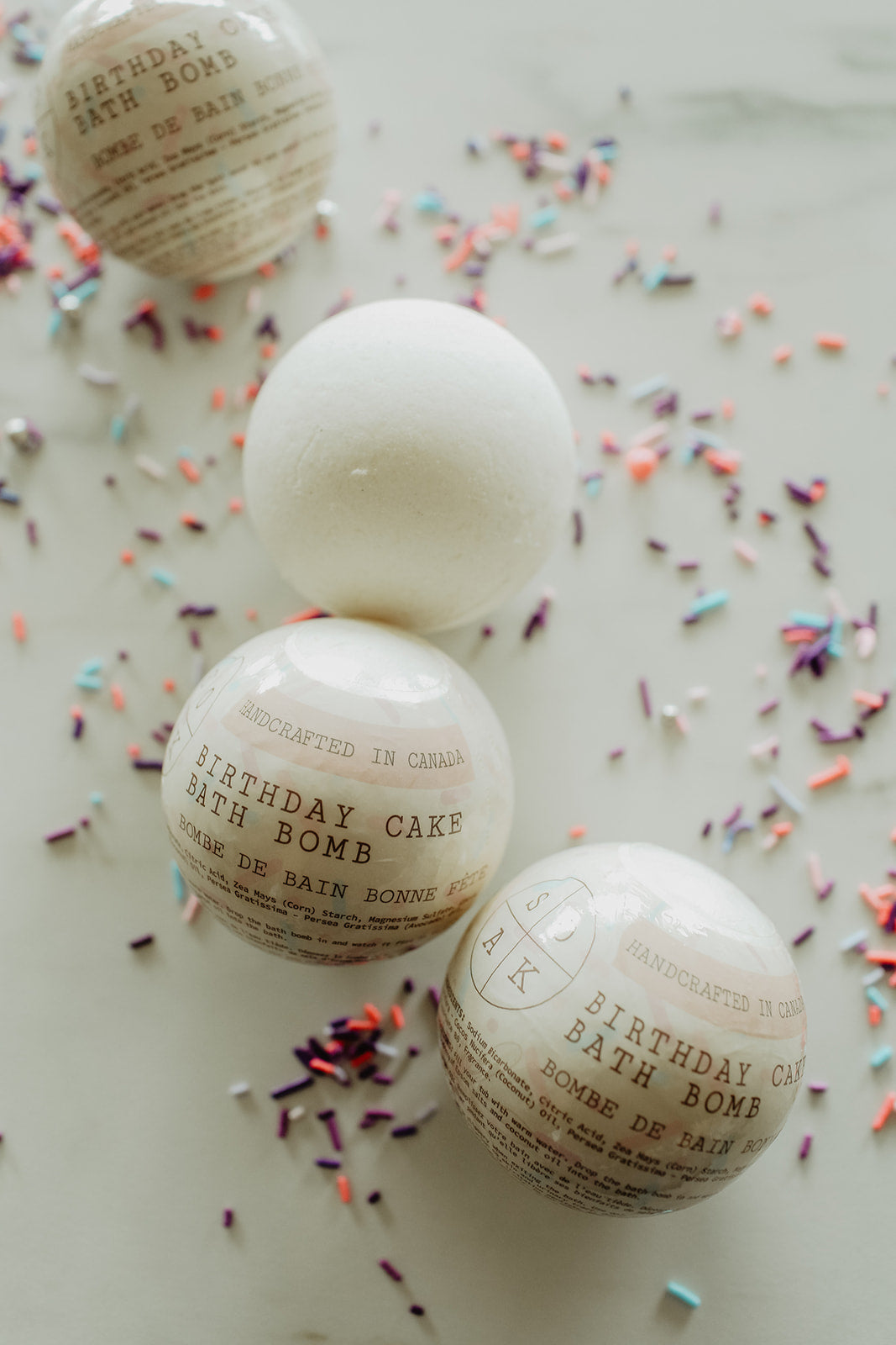Birthday Cake Bath Bomb - Made in Canada