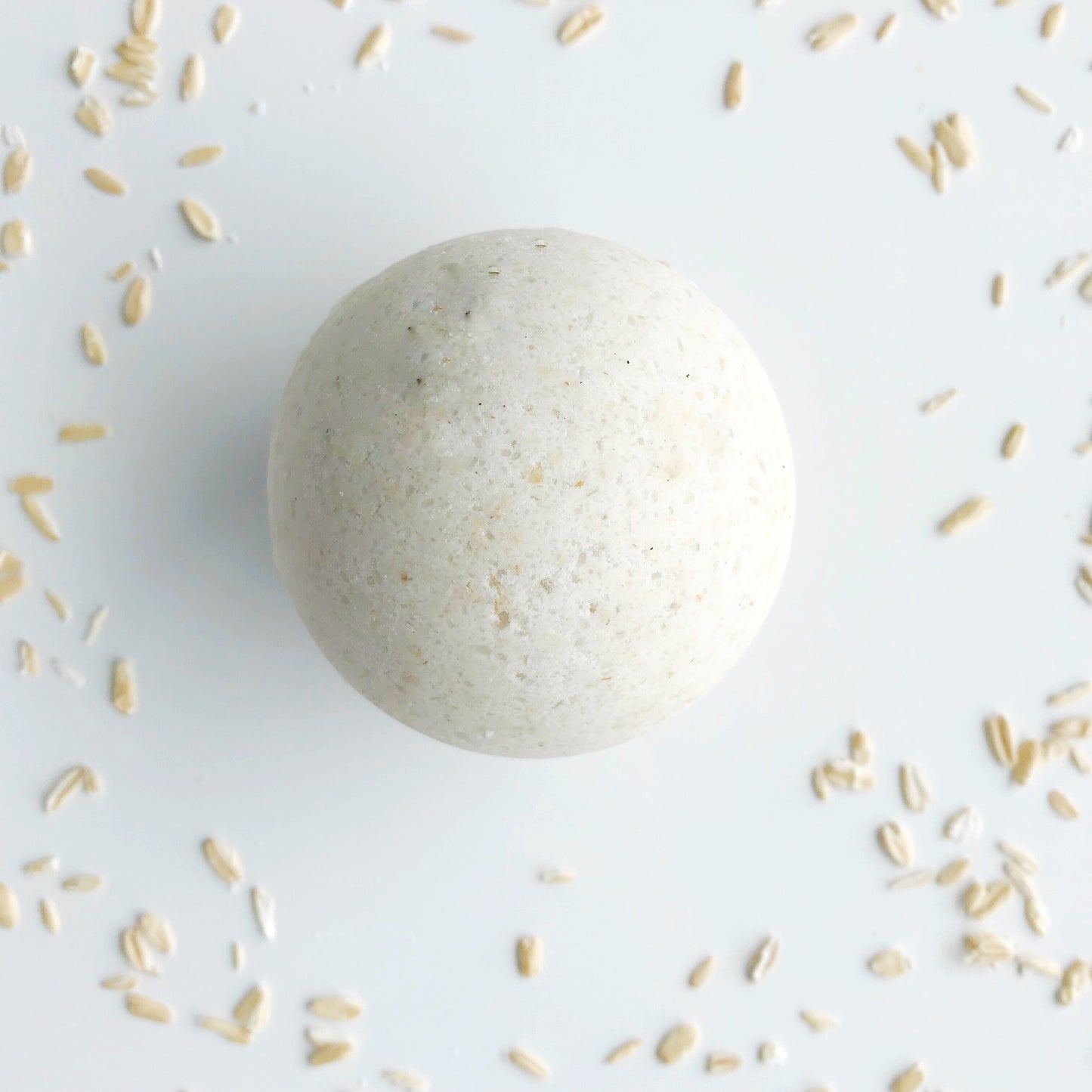 Oatmeal, Milk and Honey Bath Bomb - Made in Canada